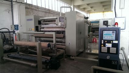 熱熔膠膜復(fù)合機(jī)怎么樣？