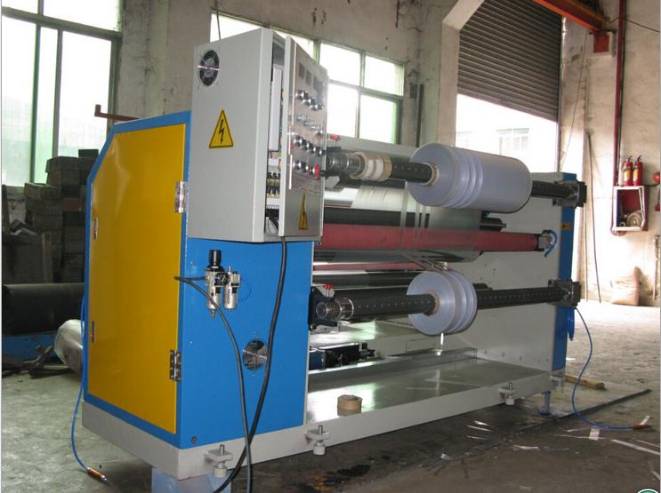 無紡布分切機的定期維護(hù)保養(yǎng)