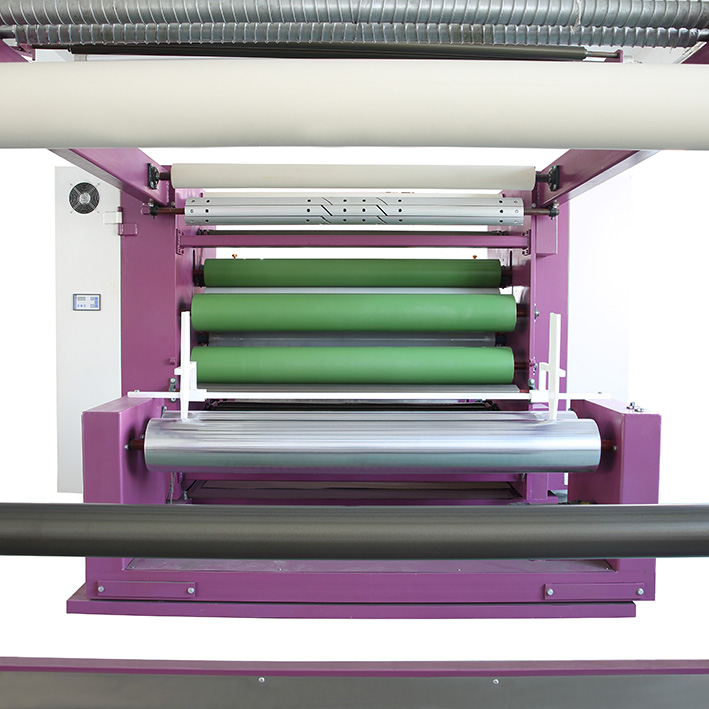 熱熔膠復合機生產(chǎn)注意事項